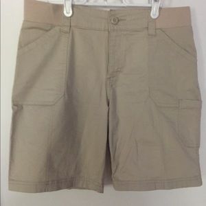 Lee Riders shorts size 10 medium